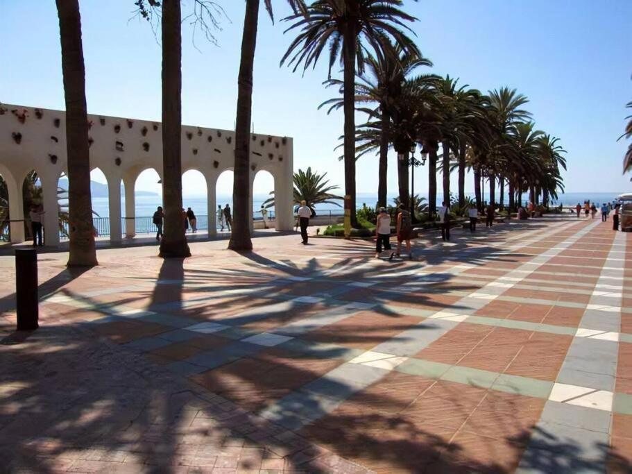 Bajo Playazo Jimena 6 Apartment Nerja Exterior photo